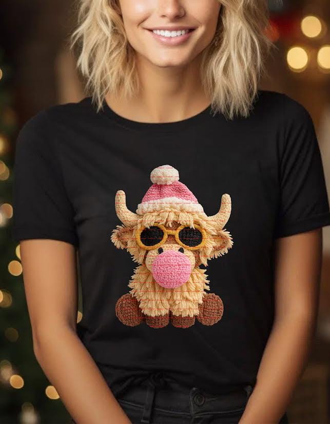 Cute Highland Cow Christmas PNG, Santa Hat Cow Clipart, Retro Farm Animal Sublimation, Holiday Cow Design for Shirt Mug Printing, Cute Pngs