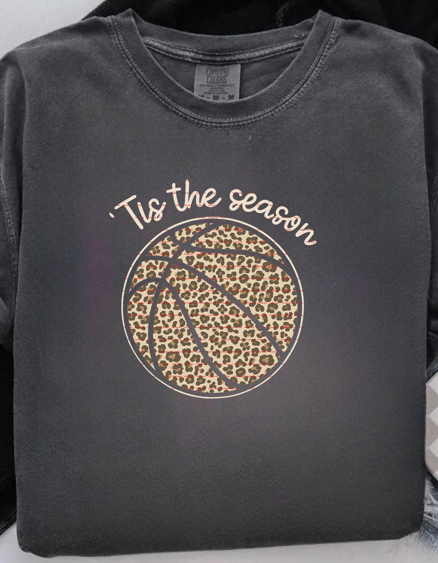 Holiday Game Day,Sports Mom Tee, Tis The Season Leopard Basketball Shirt design,Trendy Basketball Player Gift for mom, Sports Png file