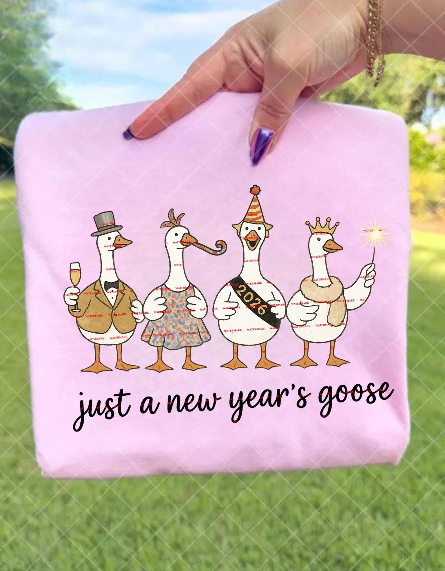 Funny New Year Goose Shirt, New Year’s Eve Party Tee, Cute Goose New Year Top, Holiday Humor Shirt, 2025 New Year Animal Graphic Tee