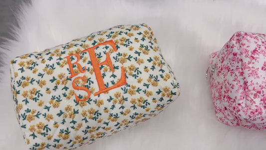 Personalized Floral Makeup Bag, Personalized Bridesmaid Makeup Bag with custom Embroidered Name, Cosmetic Bag